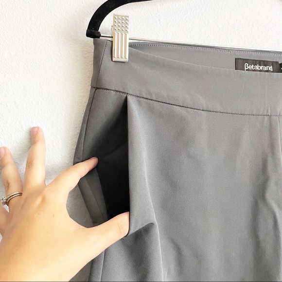 Betabrand Straight Leg Crop Dress Pants Gray Small - Picture 3 of 7